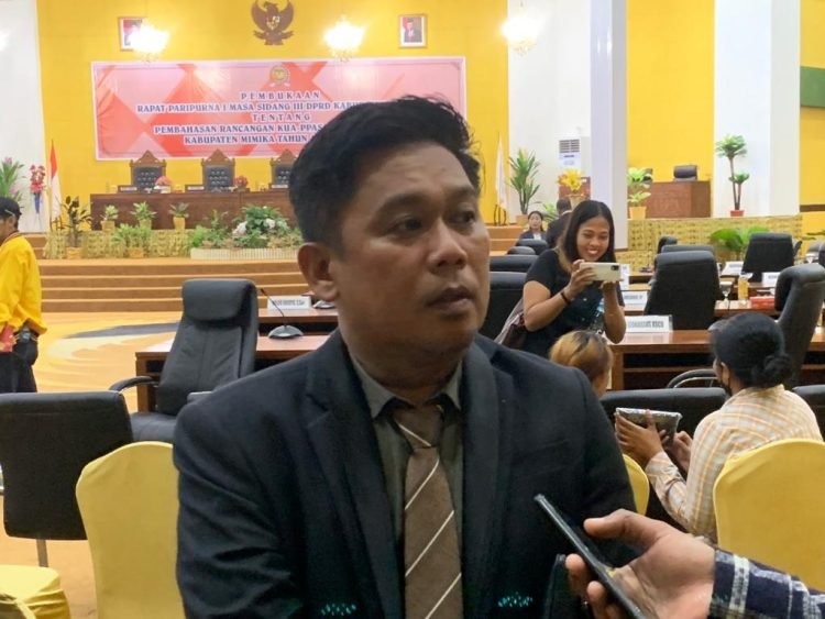 Kepala Bidang Bina Marga Dinas Pekerjaan Umum dan Penataan Ruang Kabupaten Mimika, Aldi Padua, ST