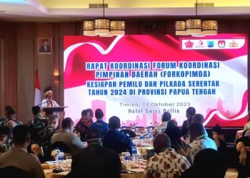 Pj. Gubernur Papua Tengah Dr. Ribka Haluk, S.Sos, MM saat menyampaikan sambutan
