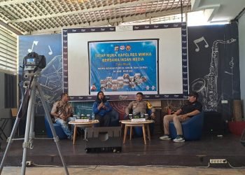 Suasana tatap muka Kapolres Mimika AKBP I Gede Putra bersama jurnalis Timika di Hotel Horison Ultima Timika