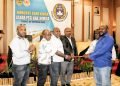 Nalio Jangkup saat menerima mandat sebagai Ketua Askab PSSI Kabupaten Mimika periode 2023-2027