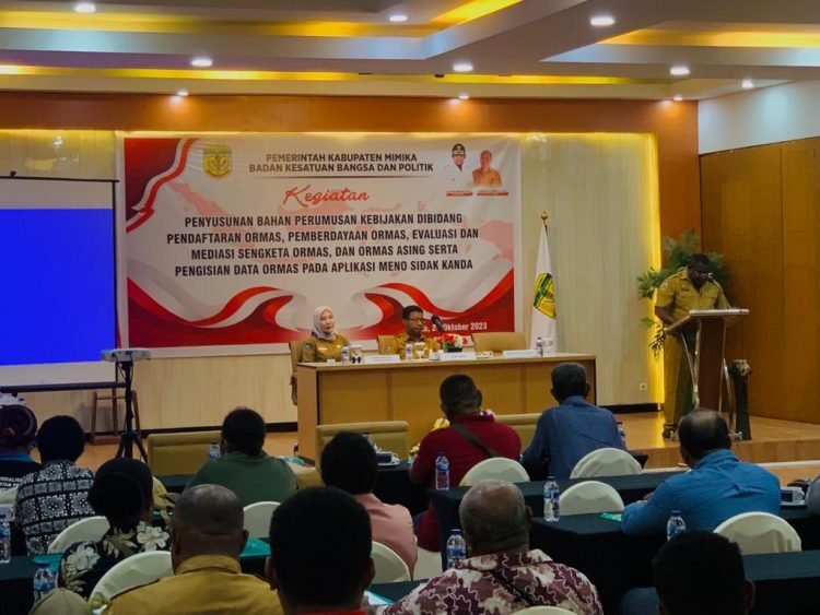 Suasana sosialisasi aplikasi Meno Sidak Kanda kepada perwakilan ormas di Kabupaten Mimika