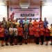 Pengurus TP-PKK Kabupaten Mimika saat foto bersama narasumber dan peserta kegiatan