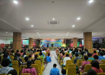 Rayakan HUT Injil Masuk Pedalaman Papua ke-85, Umat Kingmi Gelar Ibadah Syukur