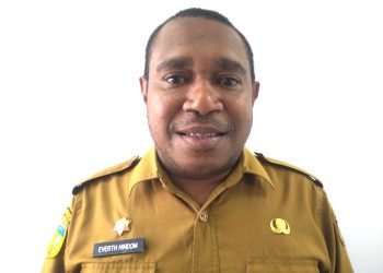 Badan Kepegawaian dan Pengembangan Sumber Daya Manusia, Evert Hindom