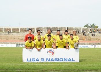 Waanal Brothers FC Mimika saat berfoto sebelum bertanding