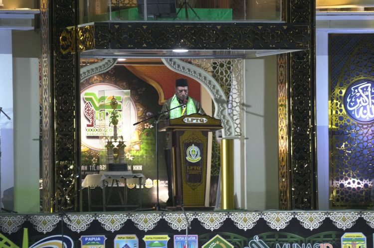 Kepala Kantor Wilayah Kementerian Agama Provinsi Papua, Klemens Taran, melalui Kepala Kantor Kementerian Agama Kabupaten Mimika, Lucas Yasi saat menyampaikan sambutan.