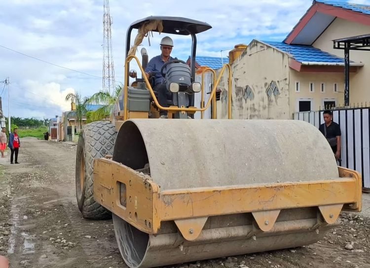 Perbaikan Jalan Perumahan Griya Intan I Jadi Bukti Janji AIYE Kepada Warga