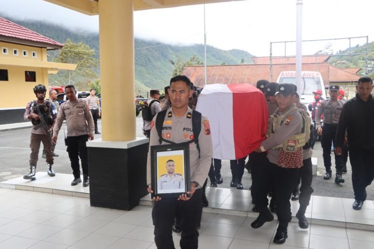 Gugur Lagi, Satu Anggota Polisi Tewas Ditembak KKB Bumiwalo Telenggen di Puncak Jaya