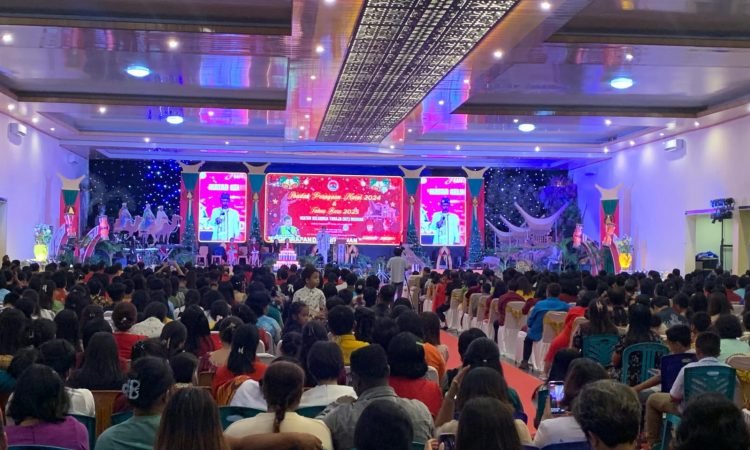 Gelar Perayaan Natal dan Lepas Sambut Tahun 2024, Warga IKT Mimika Diminta Jaga Keutuhan Tongkonan