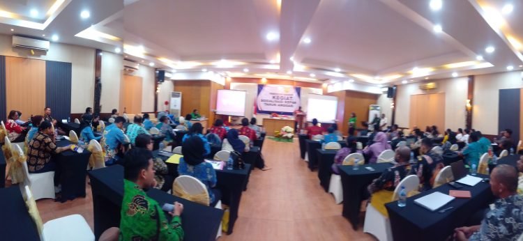 Sosialisasi Kepangkatan, Pj Sekda Ingatkan Nakes Untuk Ingat Haknya Disamping Melayani Masyarakat