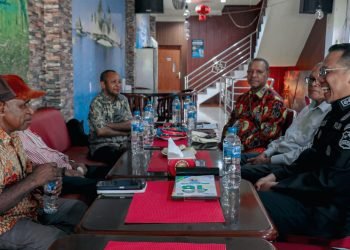 Temui Tokoh Masyarakat di Jayapura, Kasatgas Humas Ops Damai Cartenz 2025 Sampaikan Pesan Penting
