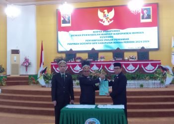 Primus Natikapereyau Diusulkan Sebagai Ketua DPRK Mimika Periode 2024-2029