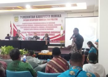 Tidak Ingin Ada Dualisme, Pemkab Mimika Sosialisasi Peraturan Tentang Lembaga Adat Bagi Lemasa dan Lemasko 