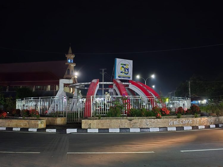 Kabel Lampu di Bundaran SP2 Ludes Dicuri Warga, Kadis PUPR Mimika Lapor Polisi