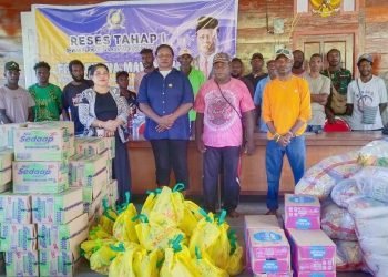 Reses Perdana, Anggota DPRK Jalur Otsus, Fredewina Matirani Serap Aspirasi Warga Kampung Atuka dan Timika Pantai