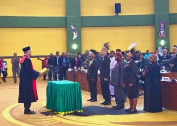 Pertama Dalam Sejarah Mimika, Putra Asli Kamoro Jadi Pimpinan Dewan