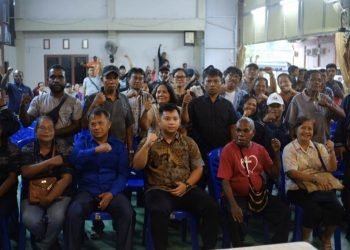 Gelar Reses Perdana, Darwin Rombe Serap Aspirasi Warga Kelurahan Kwamki