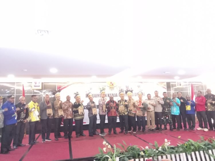 Komisi II DPR RI Kunker ke Papua Tengah Evaluasi DOB