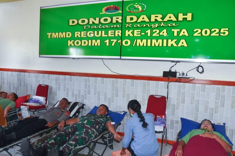 Peduli Kemanusiaan, Satgas TMMD ke-124 Kodim 1710/Mimika Gelar Aksi Donor Darah