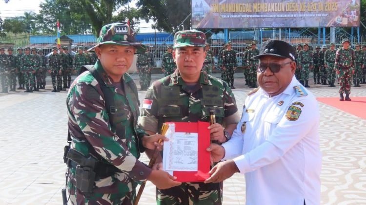 Berjalan Sukses, Pangdam XVII Cenderawasih Tutup Kegiatan TMMD ke-124 di Timika