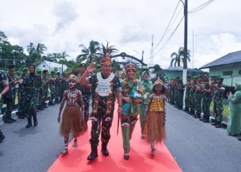 Tarian Seka Warnai Penyambutan Pangdam XVII/Cenderawasih di Kodim 1710/Mimika