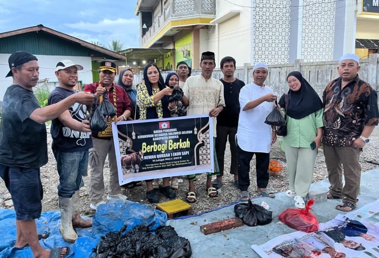 Maknai Idul Adha, BPD KKSS Mimika Sembelih Satu Ekor Sapi