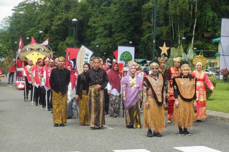 SUCOFINDO Timika Hadirkan Semangat Kebersamaan dan Nilai Pancasila pada Karnaval HUT ke-80 RI di Freeport Indonesia