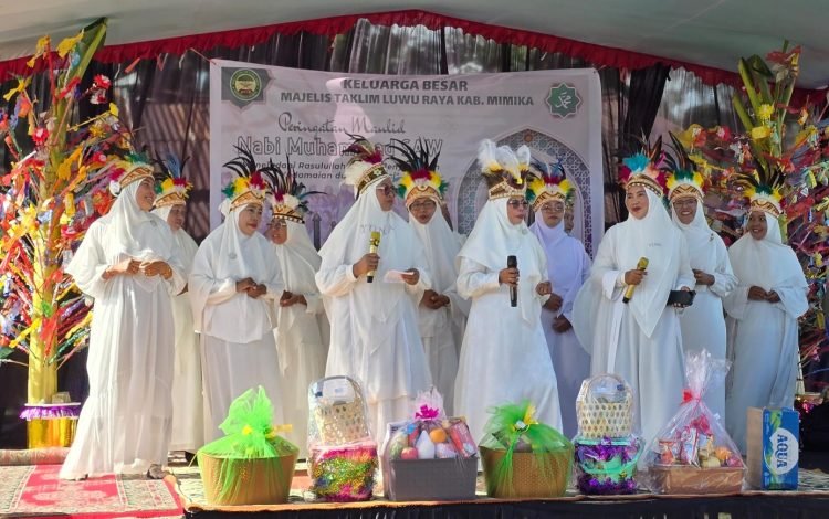 Majelis Taklim Luwu Raya Mimika Gelar Peringatan Maulid Nabi Muhammad SAW