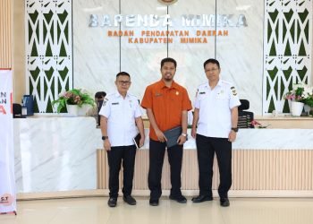 Tindak Lanjuti Hasil Reses, Anggota DPR Papua Tengah Ardi, S.T Kunjungi Bapenda Mimika