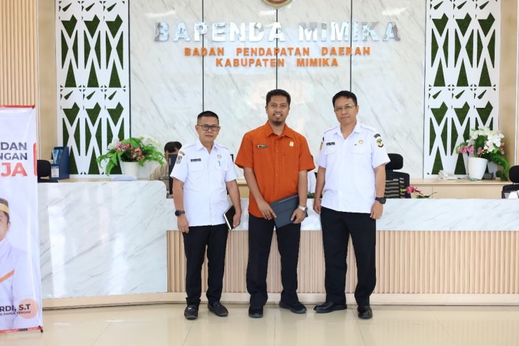Tindak Lanjuti Hasil Reses, Anggota DPR Papua Tengah Ardi, S.T Kunjungi Bapenda Mimika