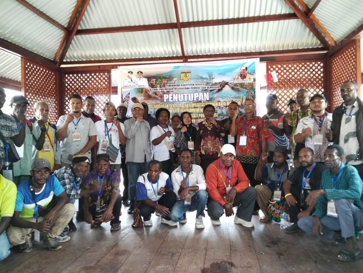 Kelompok Sadar Wisata Tingkat Kampung di Kabupaten Mimika Dikukuhkan