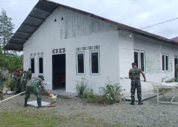 Perbaikan Gedung Gereja Jadi Karya Bakti Kodim 1710/Mimika Dalam Rangka Menyambut HUT TNI ke-80