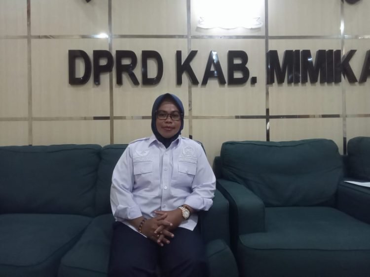 Merasa Dipersulit Dalam Pelayanan Administrasi, Rampeani Rachman Minta Pimpinan Daerah Evaluasi Kabag Persidangan