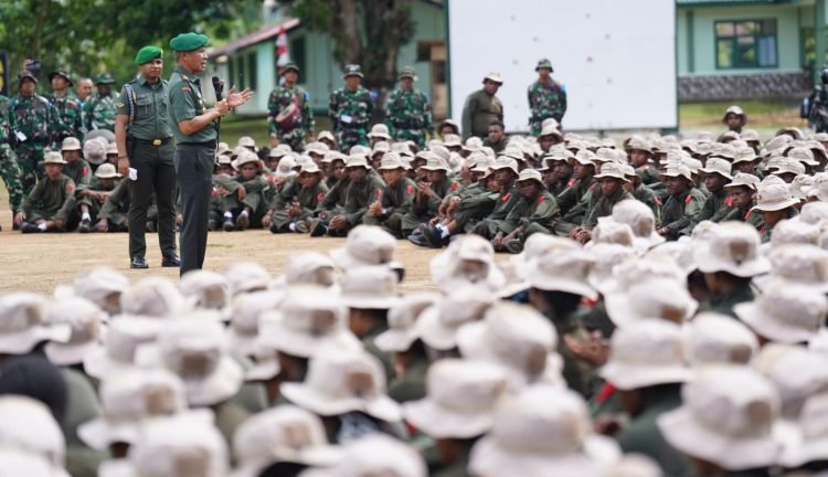 Pimpin Pembukaan Upacara Persami, Pangdam XVII/Cenderawasih : Tanamkan Nasionalisme, Kedisiplinan dan Kepemimpinan