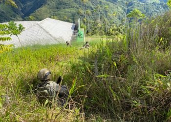 Usai Bakar Gedung Puskesmas, KKB Dipukul Mundur Satgas Ops Damai Cartenz di Pegunungan Bintang