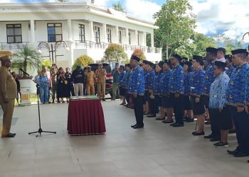 Bupati Mimika Dibuat Kaget Ratusan PNS Baru Ikuti Sumpah Janji Jabatan