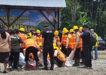 Distrik Mimika Baru Launching Bank Sampah, Bupati: Sampah Kalau Dikelola, Bisa Jadi Uang
