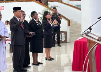 Sejumlah Pimpinan OPD Dilantik, Ini Pesan Bupati Mimika