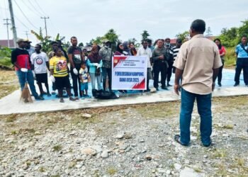 Clean Friday, Pemkam Nawaripi Gelar Bersih Kampung di 4 RT