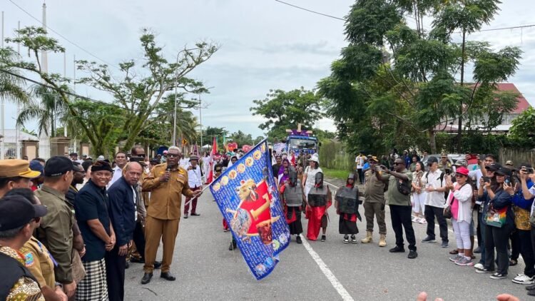 Maknai Paskah, PGGM Mimika Gelar Parade Lintas Umat