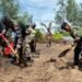 Usai Buka Lahan, Satgas TMMD Bersama Warga Mulai Pembuatan Bedengan