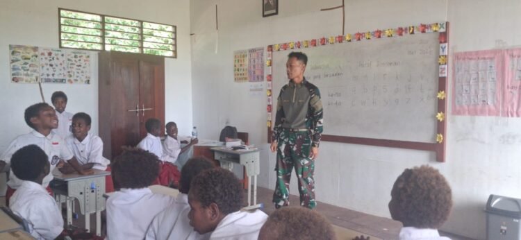 Satgas TMMD Masuk Sekolah, Perkenalkan Matematika Dasar Metode Gasing