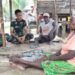 Bangun Kebersamaan, Satgas TMMD Sambangi Rumah Warga Kampung Keakwa