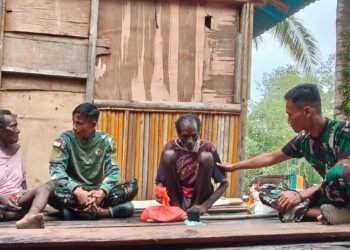Peduli Sesama, Satgas TMMD Hadir Berikan Dukungan untuk Warga Sakit