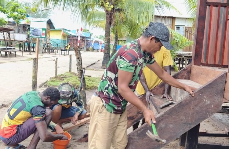 Gotong Royong Jadi Kekuatan Utama Satgas TMMD di Kampung Keakwa