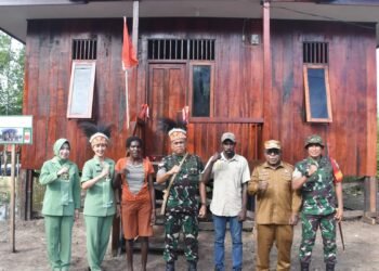 Berhasil Bangunkan 5 Unit Rumah Untuk Warga Keakwa, Wabup Mimika Ucapkan Terimakasih Kepada TNI