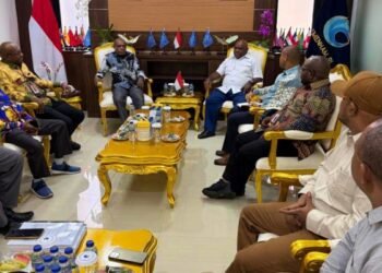Menteri HAM Terima Aduan DPRK Mimika Soal Nasib Ribuan Pekerja Freeport