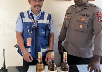 Tiga Botol Captain Morgan Disita, Polisi Bongkar Modus Baru Penyelundupan Miras ke Puncak