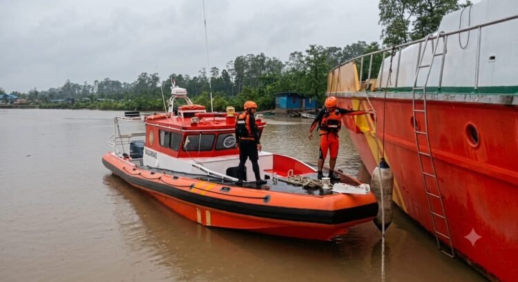 Empat Nelayan Hilang Kontak di Perairan Atuka, Tim SAR Gabungan Dikerahkan Lakukan Pencarian