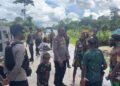 Sat Samapta Polres Mimika Intensif Patroli di Kwamki Narama, Pastikan Situasi Tetap Kondusif Pasca Perdamaian Perang Suku